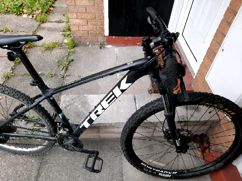 evans cycles trek marlin 5